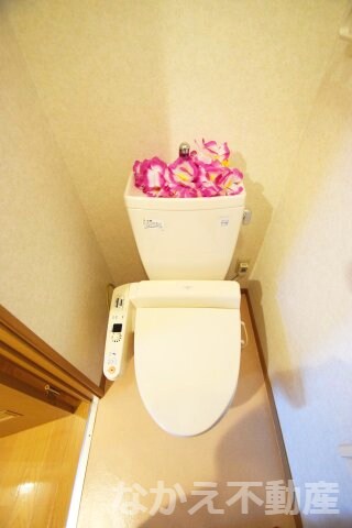 物件内観写真8　(コンパクトで使いやすいトイレです)