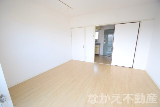 物件内観写真15　(きれいな洋室です)