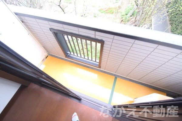 バルコニー(お洗濯にも便利なバルコニー付き)