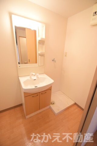 物件内観写真8　(洗面所です)