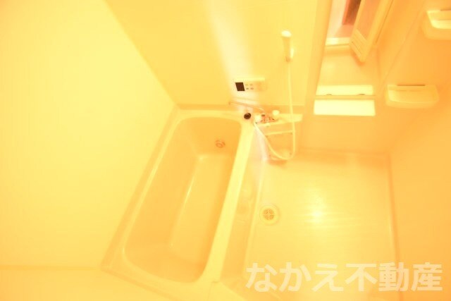 物件内観写真7　(日々の暮らしに欠かせないお風呂です)