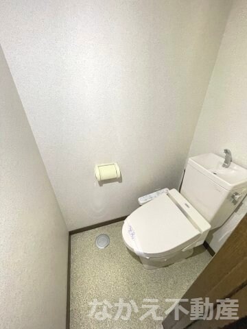 物件内観写真7　(ゆったりとした空間のトイレです)
