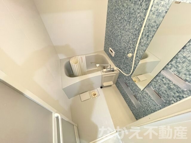 物件内観写真5　(お風呂です)