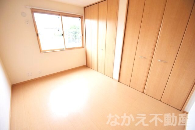 物件内観写真12　(コンパクトで使いやすい洋室です)