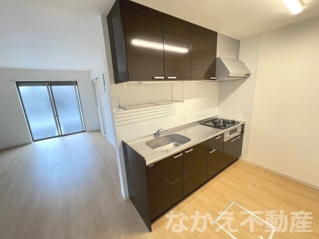 物件内観写真4　(お料理しやすいキッチンです)