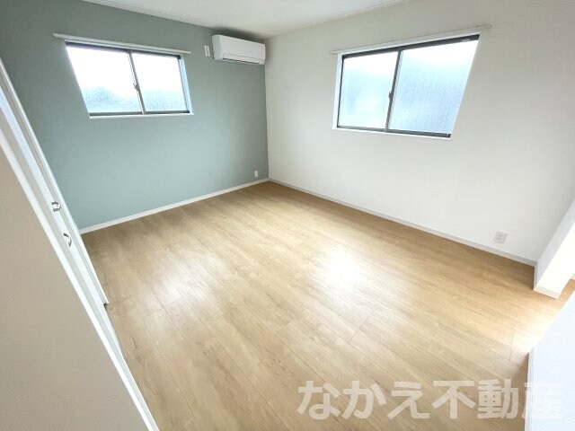 物件内観写真14　(ゆったり過ごせる居間です)