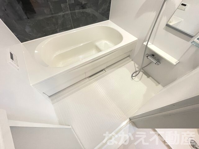 物件内観写真6　(お風呂です)