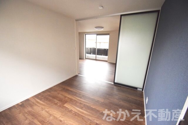 物件内観写真6　(落ち着いて過ごせるお部屋なので、寝室にいかがでしょうか)