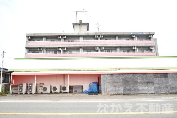 外観(外観は落ち着いています)