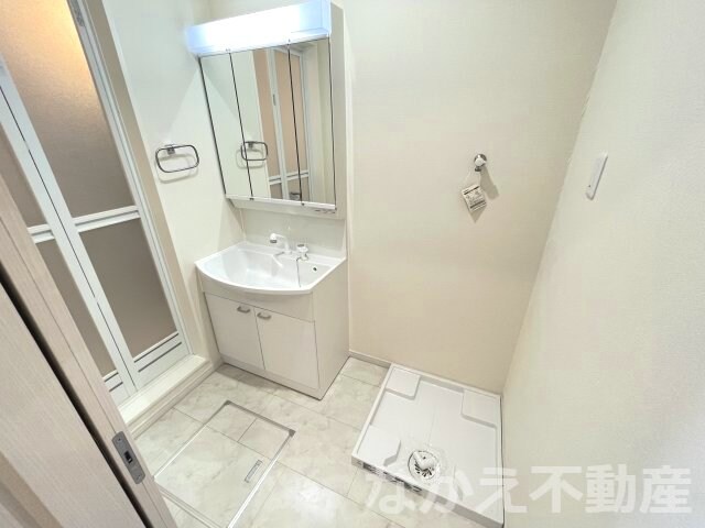 物件内観写真8　(脱衣スペースもあります)