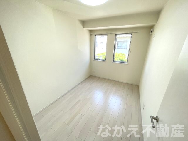 物件内観写真14　(こまごまとしたものを収納できそうですね)