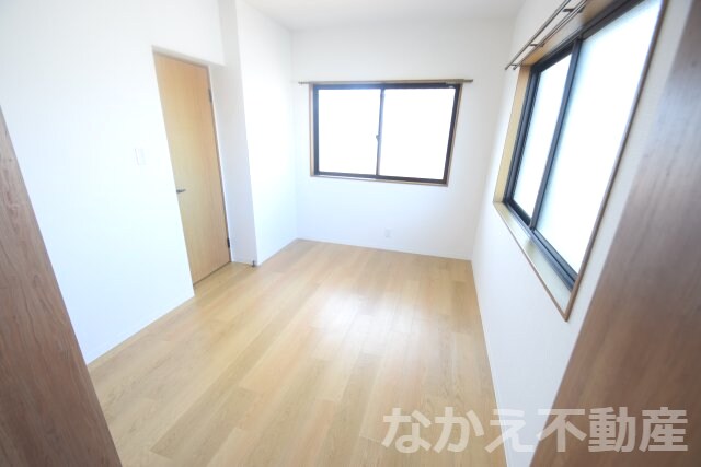 物件内観写真12　(落ち着いて過ごせるお部屋なので、寝室にいかがでしょうか)