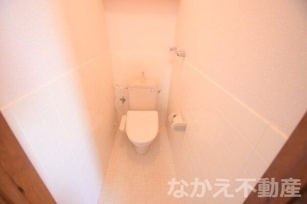 トイレ(ゆったりとした空間のトイレです)