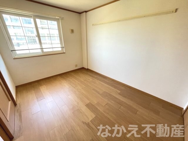物件内観写真6　(落ち着いて過ごせるお部屋なので、寝室にいかがでしょうか)