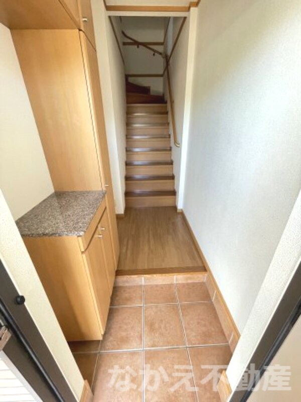 玄関(玄関です)