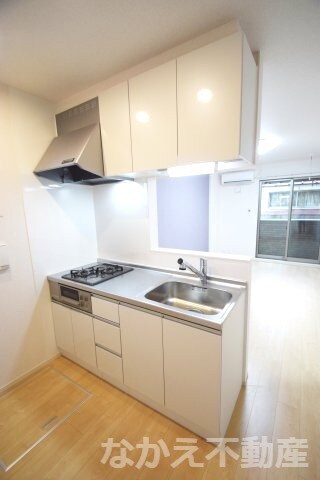 物件内観写真6　(キッチンでお料理をお楽しみください)