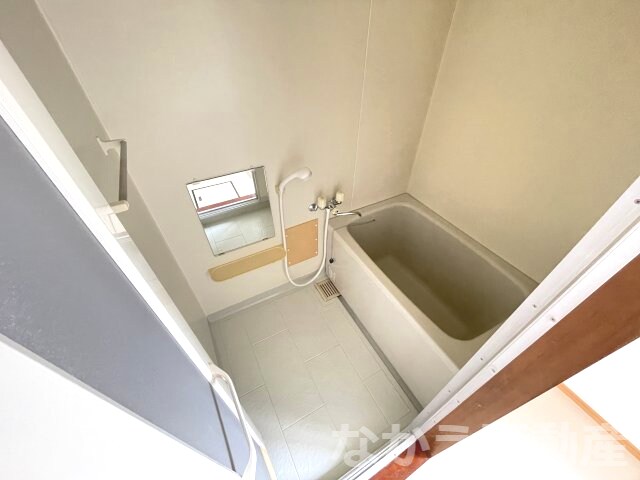 物件内観写真8　(きれいなお風呂です)