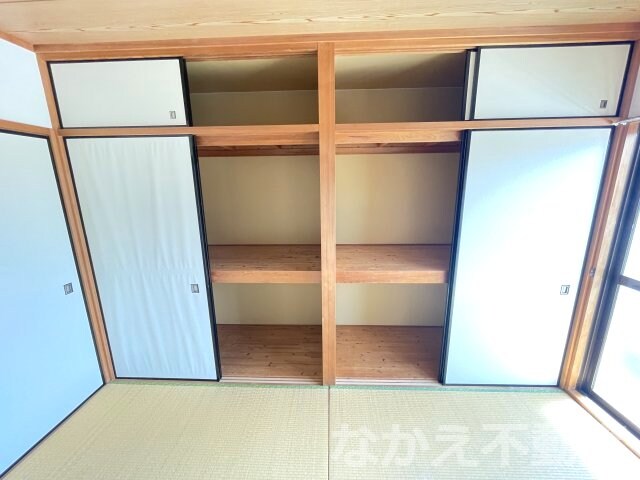 物件内観写真13　(収納スペース豊富です)