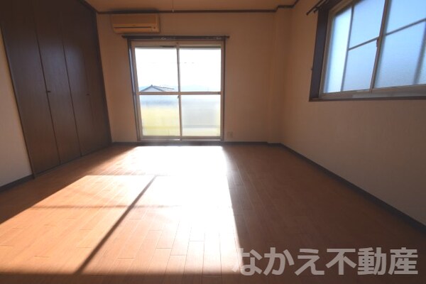 その他(きれいな洋室です)