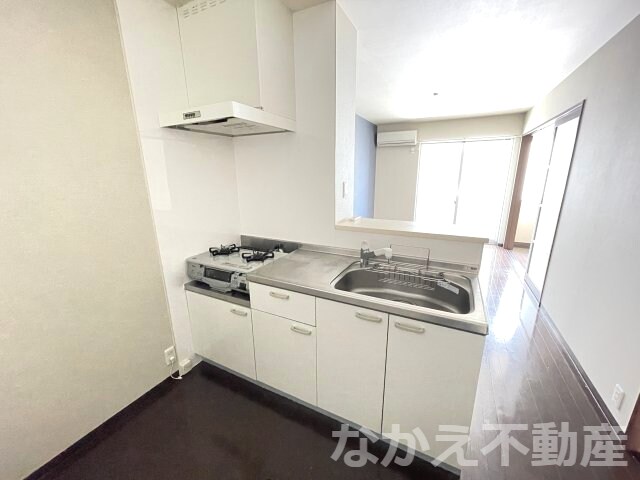 物件内観写真5　(お料理しやすいキッチンです)