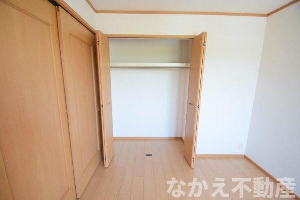 収納(こまごまとしたものを収納できそうですね)