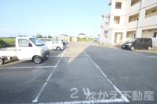 駐車場(駐車場があります)