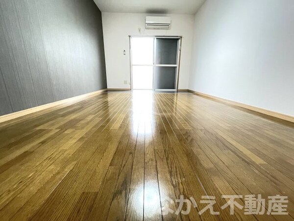 居室(居間です)