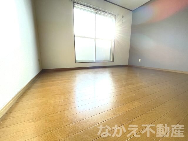 物件内観写真4　(寝室です)