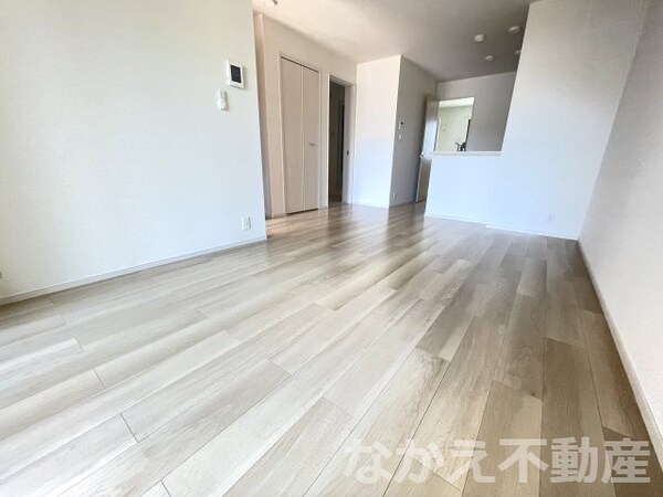 居室(おしゃれな居間です)