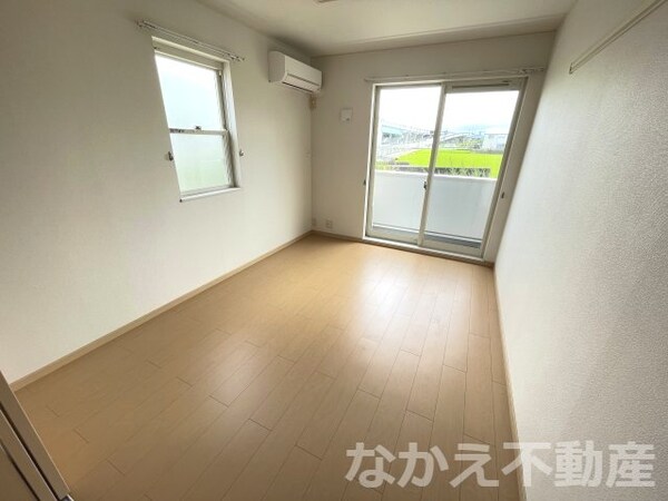 洋室(広々とした洋室です)