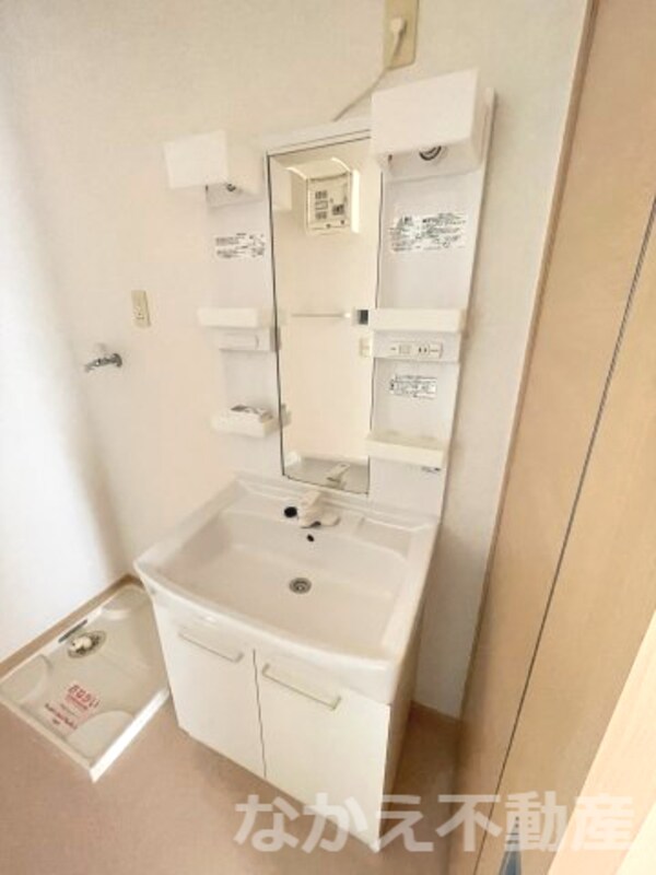 洗面・脱衣所(コンパクトで使いやすい洗面所)