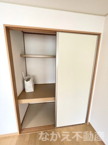 物件内観写真12　(こまごまとしたものを収納できそうですね)