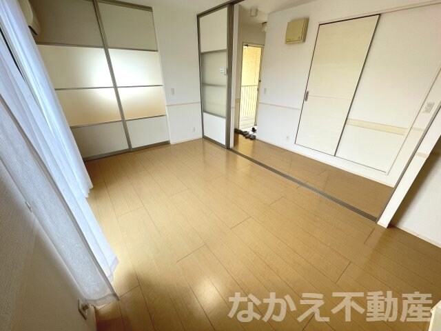 物件内観写真3　(リビングです)