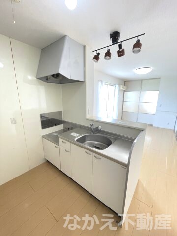 物件内観写真5　(キッチンでお料理をお楽しみください)