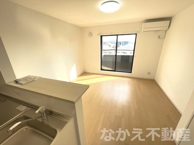 物件内観写真13　(リビングです)