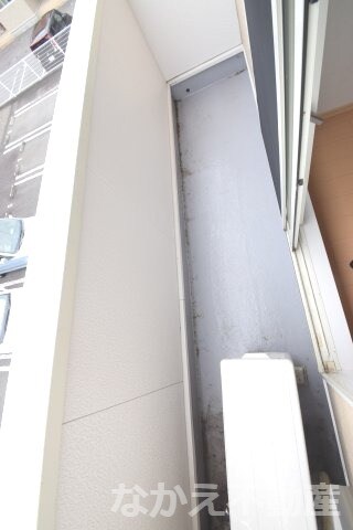 物件内観写真10　(陽当たり良好なバルコニーです)