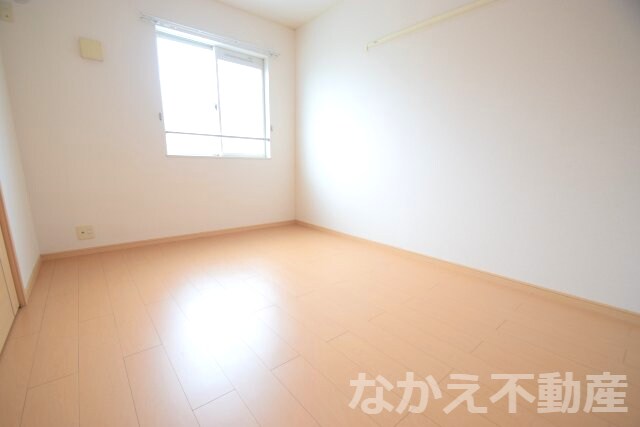 物件内観写真15　(洋室です)