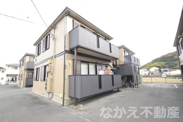 物件外観写真1　(物件の外観です)