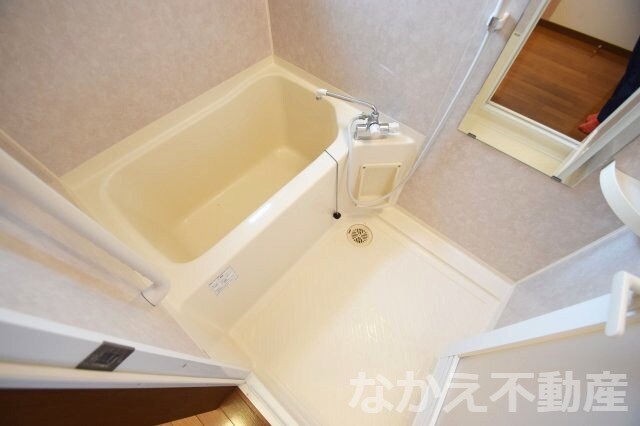 物件内観写真6　(お風呂です)