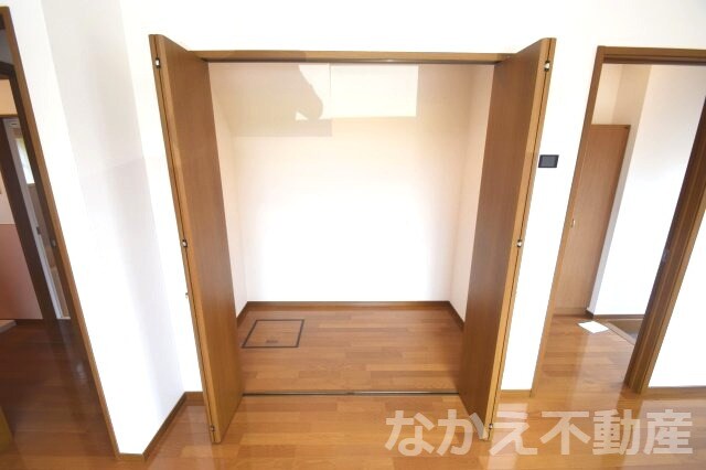 物件内観写真11　(専用の収納スペースです)
