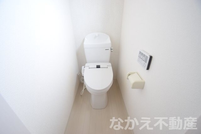 物件内観写真6　(トイレも気になるポイント)