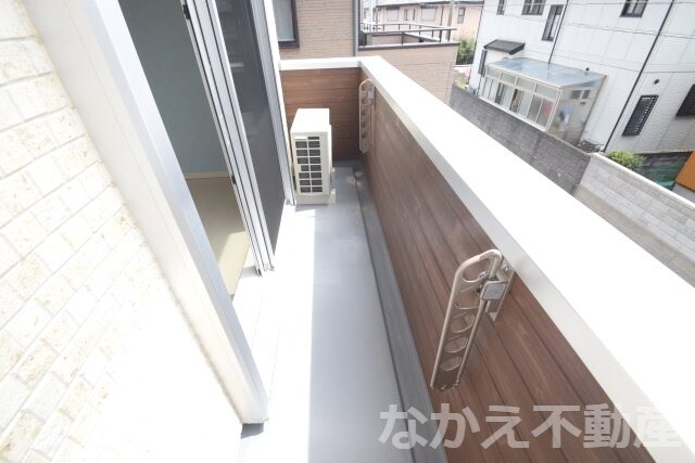 物件内観写真9　(陽当たり良好なバルコニーです)