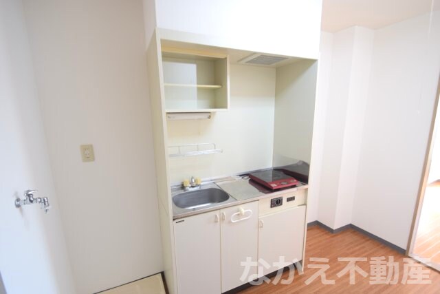 物件内観写真4　(お料理しやすいキッチンです)