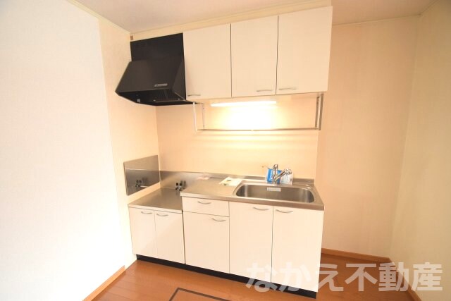 物件内観写真5　(お料理しやすいキッチンです)