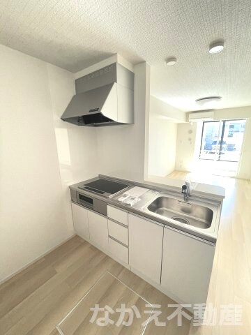 物件内観写真4　(お料理しやすいキッチンです)