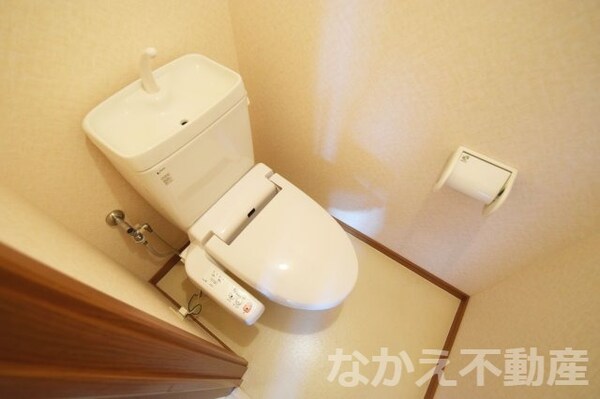 トイレ(清潔感のあるトイレです)