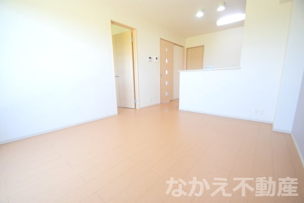 居室(おしゃれな居間です)