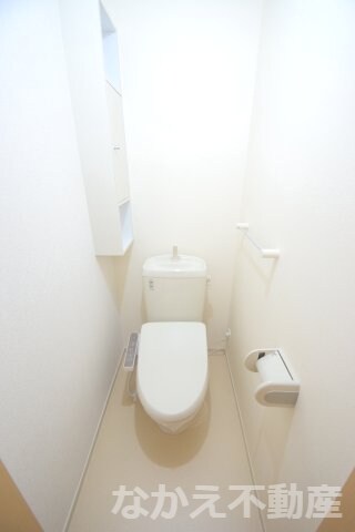 物件内観写真7　(コンパクトで使いやすいトイレです)