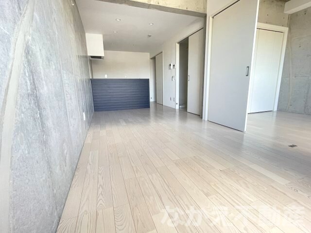 物件内観写真3　(ゆったり過ごせるリビングです)