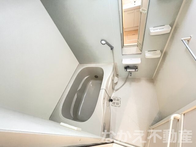 物件内観写真7　(きれいなお風呂です)